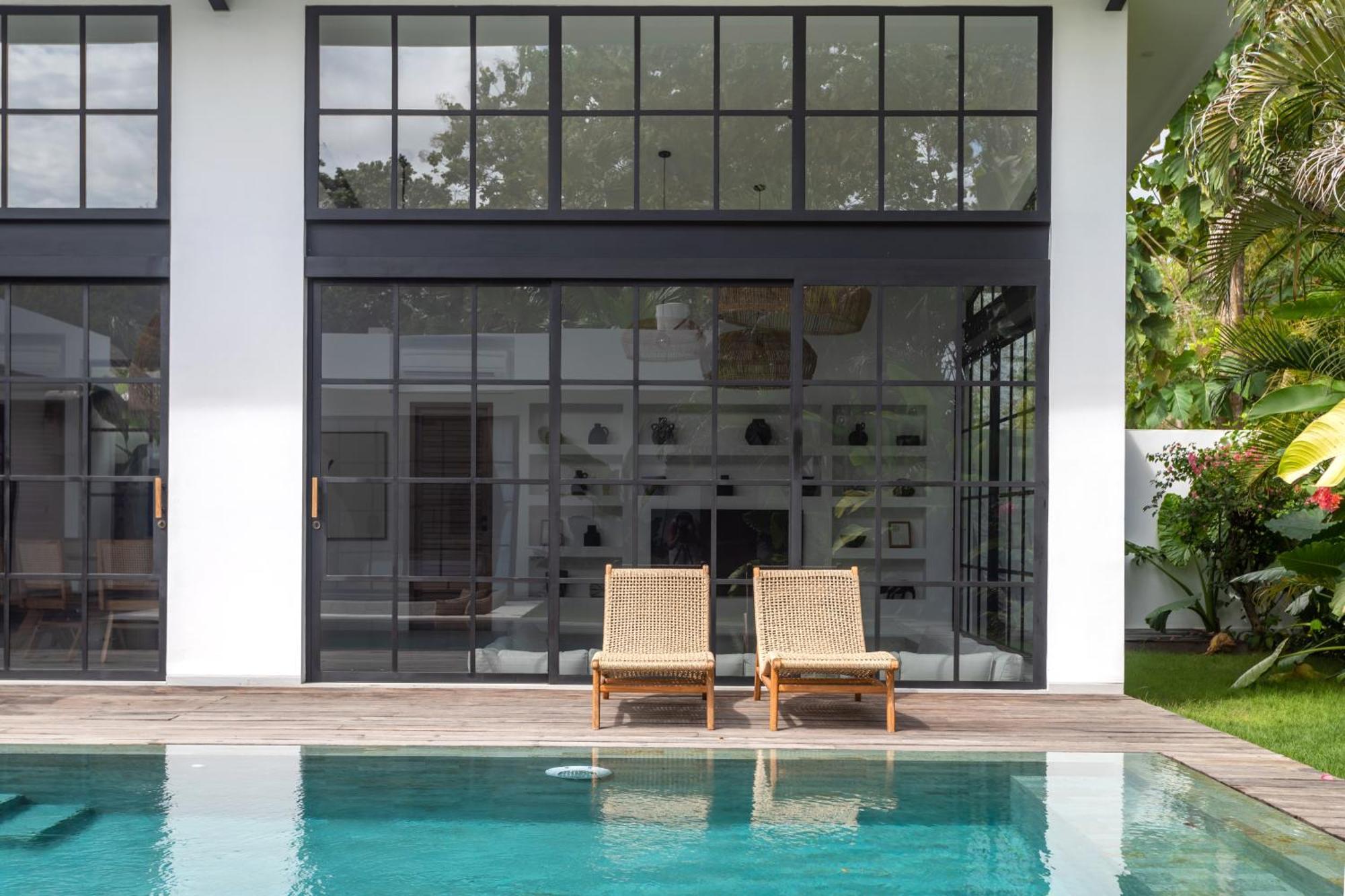 The Young Villas - Uluwatu Εξωτερικό φωτογραφία